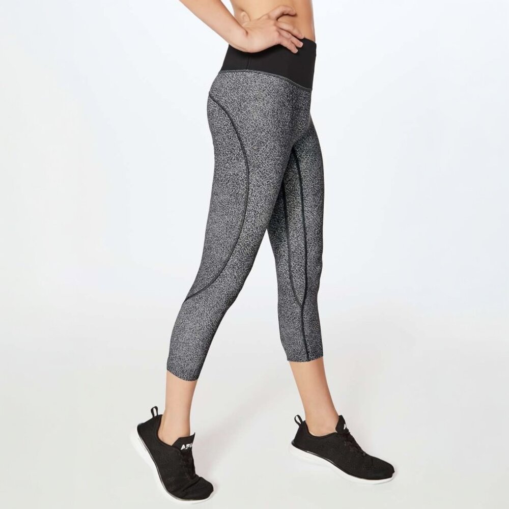 LULULEMON RUN THE DAY CROPS 23" FRACTAL DARK STARLIGHT BLACK SIZE 4